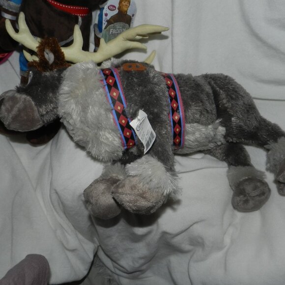 DISNEY FROZEN SVEN 20" POSABLE SOFT PLUSH TOY REINDEER NWT/🆕SHIPS😮‍💨⚡🚚 - Picture 5 of 16